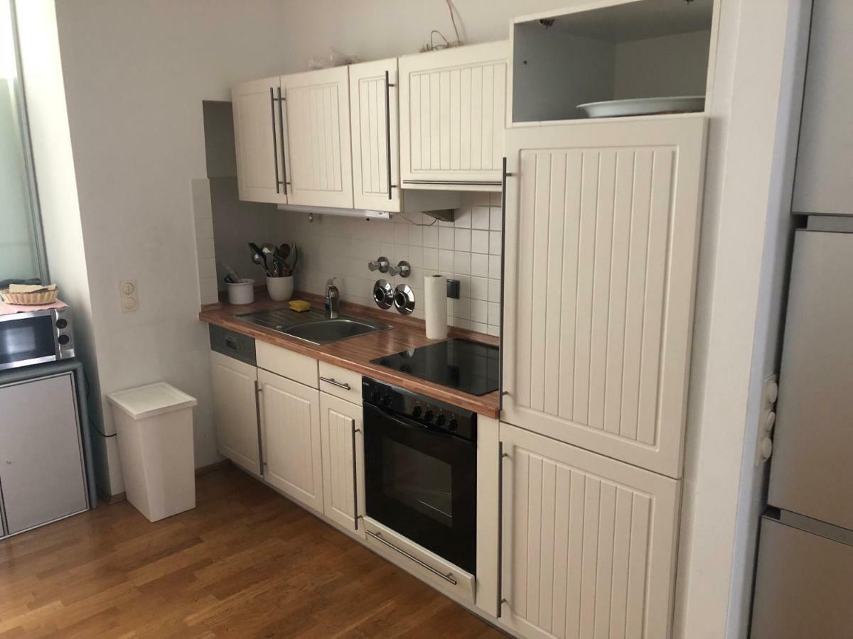 Ferienwohnung Mitten In ヴィースバーデン エクステリア 写真